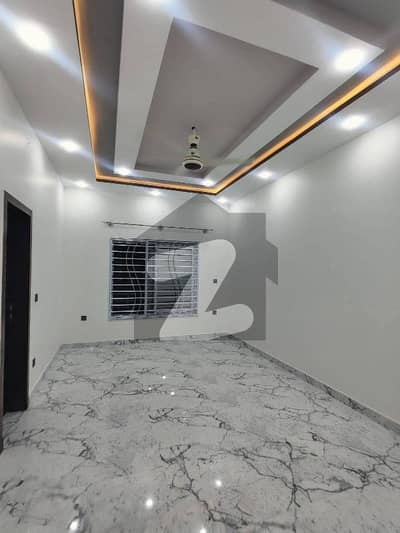 Multi Garden B/17 1 kanal Portion Available For Rent All Facilities Available