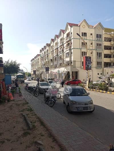 2 bedroom Apartment in reasonable price al Ghurair Giga DHA 2