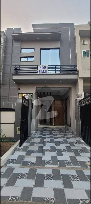 الکبیر ٹاؤن - فیز 2 الکبیر ٹاؤن,رائیونڈ روڈ,لاہور میں 3 کمروں کا 3 مرلہ مکان 1.55 کروڑ میں برائے فروخت۔