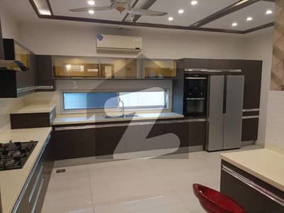 ڈی ایچ اے فیز 6 ڈیفنس (ڈی ایچ اے),لاہور میں 5 کمروں کا 1 کنال مکان 13.0 کروڑ میں برائے فروخت۔