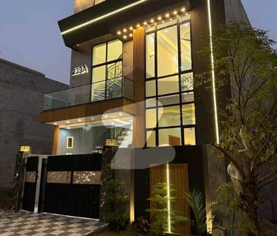 الحفیظ گارڈن - فیز 5 الحفیظ گارڈن,جی ٹی روڈ,لاہور میں 5 مرلہ Studio مکان 2.9 کروڑ میں برائے فروخت۔