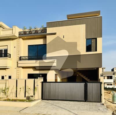 8 Marla (30x60) Double unit House For Sale in Block E Mpchs Multi Garden B17 Islamabad