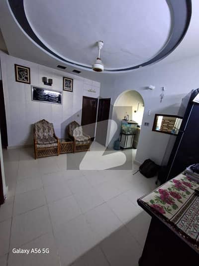 صدر ٹاؤن کراچی میں 2 کمروں کا 4 مرلہ فلیٹ 52.0 ہزار میں کرایہ پر دستیاب ہے۔