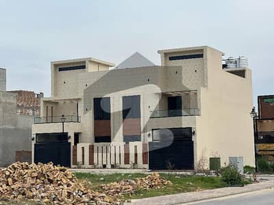 5 Marla Pair houses available for salr