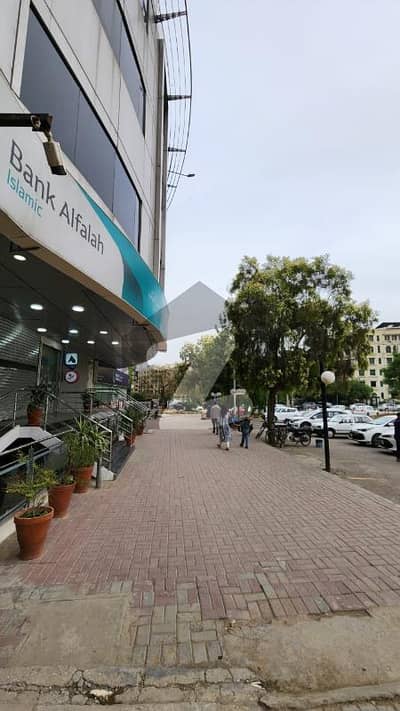 ایف ۔ 11 مرکز ایف ۔ 11,اسلام آباد میں 4 مرلہ دکان 3.6 لاکھ میں کرایہ پر دستیاب ہے۔