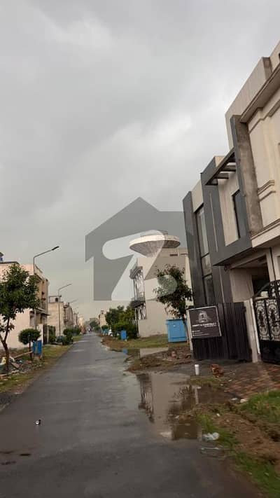 3 Marla Residential Plot Hot Location For Sale In Kabir Town Phase 2