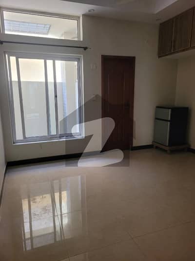 4 Marla Portion available for rent in baqir colony lalazar Estate lane 2