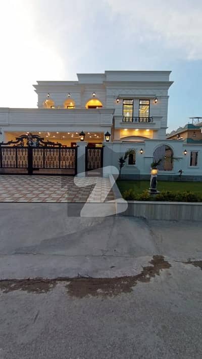1 Kanal Spanish Style Proper Corner House For Sale FGEHA Sector G-13/2 Islamabad Nearly Kashmir Highway