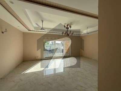 Highly-Desirable 1 Kanal Upper Portion Available In F-8