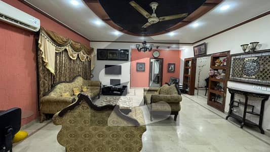 Defence 1 kanal Slightly Used Well Maintained Owner Build Bungalow Near to Park Cheapest Price
