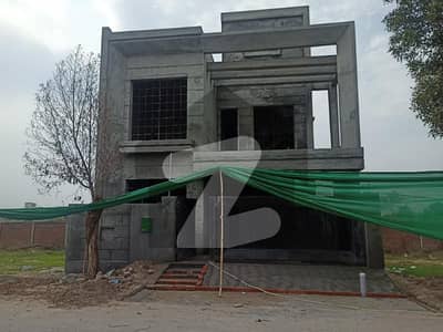 I SELL 8 MARLA GREY STRUCTURE HOUSE IN BAHRIA ORCHARD LAHORE. PHASE 2 H-Block