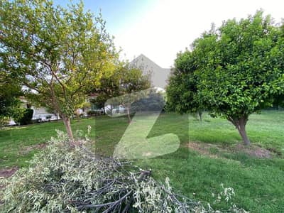 19 marla Plot For sale in Banigala Islamabad