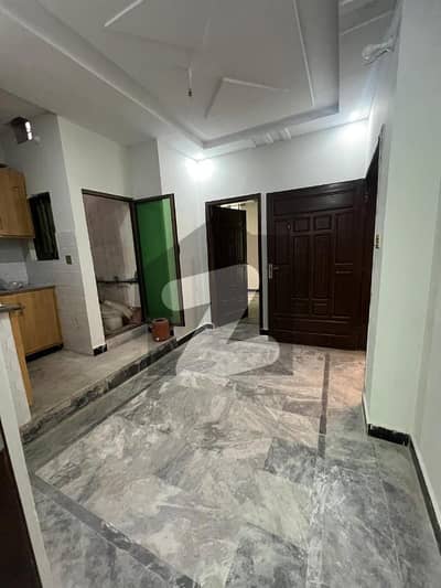 بنی گالہ اسلام آباد میں 2 کمروں کا 5 مرلہ مکان 38.0 ہزار میں کرایہ پر دستیاب ہے۔