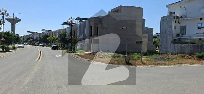 ڈریم گارڈنز - بلاک جی ڈریم گارڈنز,ڈیفینس روڈ,لاہور میں 10 مرلہ رہائشی پلاٹ 1.8 کروڑ میں برائے فروخت۔