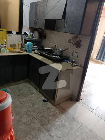 2 Bed Lounge Flat for Sale in Green Town Near Main Road | 92 Sq Yards | No Loadshedding | Sweet Water