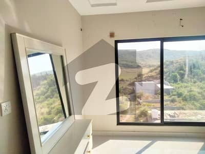 بنی گالہ اسلام آباد میں 2 کمروں کا 6 مرلہ فلیٹ 50.0 ہزار میں کرایہ پر دستیاب ہے۔