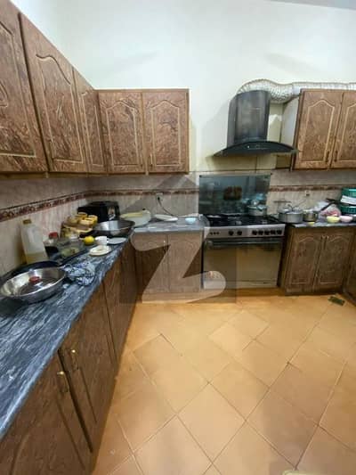 10 Marla Upper Portion For Rent