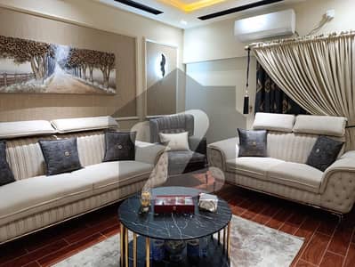 ULTRA LUXURY RENOVATED 3 BED DD AVAILABLE FOR SALE