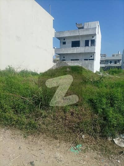 Main Double Road Back St Plot For Sale