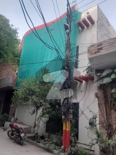 تاج باغ سکیم لاہور میں 4 کمروں کا 5 مرلہ مکان 65.0 ہزار میں کرایہ پر دستیاب ہے۔