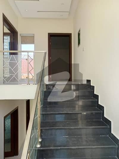 Well Mentioned Beautiful 5 Marla Full House For Rent