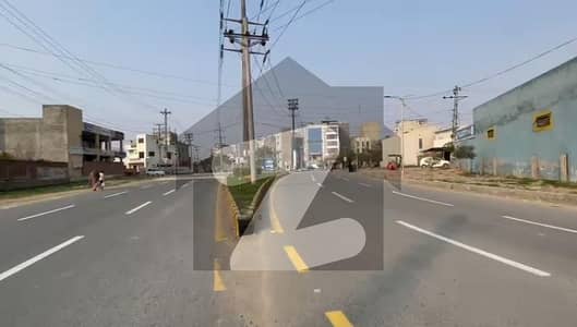 8 Marla Commercial Plot For Sale In J Block Main 150 Ft Road Lake City Meadows (Ex-State Life)