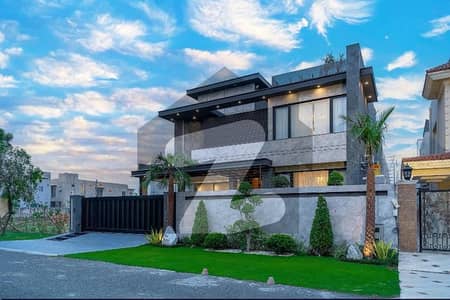 ڈی ایچ اے فیز 5 - سیکٹر اے ڈی ایچ اے ڈیفینس فیز 5,ڈی ایچ اے ڈیفینس,اسلام آباد میں 7 کمروں کا 1 کنال مکان 2.5 لاکھ میں کرایہ پر دستیاب ہے۔