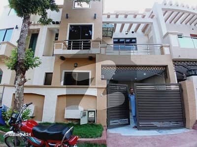 بحریہ ٹاؤن فیز 8 ۔ بلاک ایل بحریہ ٹاؤن فیز 8,بحریہ ٹاؤن راولپنڈی,راولپنڈی میں 2 کمروں کا 5 مرلہ بالائی پورشن 40.0 ہزار میں کرایہ پر دستیاب ہے۔