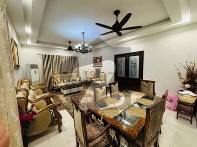 500 Yard Bungalow For Sale Silent Location