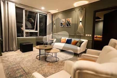 پینٹا سکوائر بائے ڈی ایچ اے لاهور ڈی ایچ اے فیز 5,ڈیفنس (ڈی ایچ اے),لاہور میں 1 کمرے کا 6 مرلہ فلیٹ 1.8 لاکھ میں کرایہ پر دستیاب ہے۔