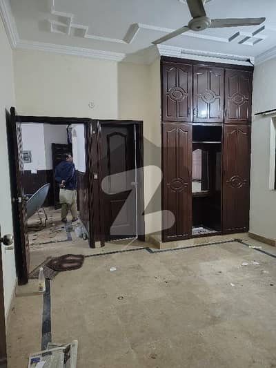 گرین ایونیو اسلام آباد میں 2 کمروں کا 5 مرلہ مکان 55.0 ہزار میں کرایہ پر دستیاب ہے۔