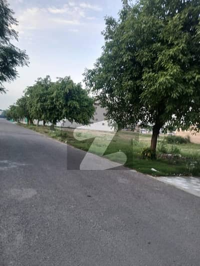 1kanal Corner plot, Excellent opportunity for future investment in Dha 9Prism