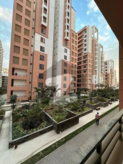 میٹروپولِز ریزیڈینسی جناح ایونیو,کراچی میں 3 کمروں کا 9 مرلہ فلیٹ 2.8 کروڑ میں برائے فروخت۔