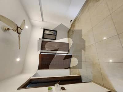 الغوریر گیگا ڈی ایچ اے ڈیفینس فیز 2,ڈی ایچ اے ڈیفینس,اسلام آباد میں 2 کمروں کا 5 مرلہ فلیٹ 1.07 کروڑ میں برائے فروخت۔