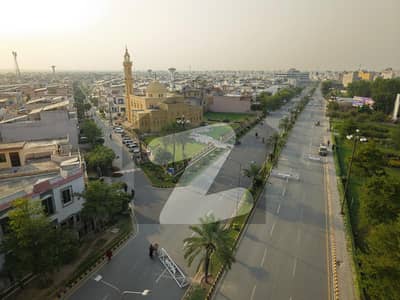 5 Marla Corner Plot for Sale in Platinum Block, Park View City Lahore