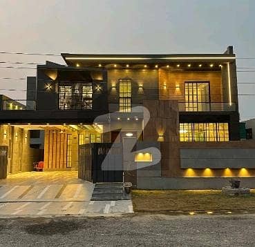 Ideally Located House For Sale In Wapda Town Phase 1 Available