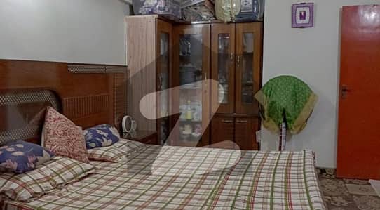 گلستانِِ جوہر ۔ بلاک 13 گلستانِ جوہر,کراچی میں 2 کمروں کا 6 مرلہ فلیٹ 60.0 لاکھ میں برائے فروخت۔