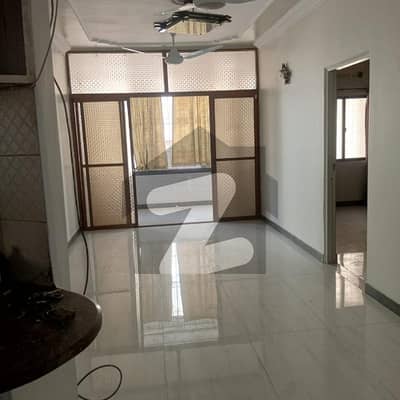 Prime Location In Gulistan-e-Jauhar - Block 13 Flat Sized 1650 Square Feet For sale