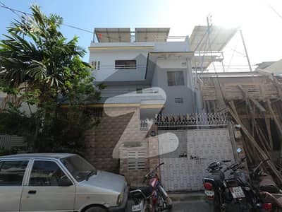 Prime Location 120 Square Yards House In Scheme 33 Is Available For sale