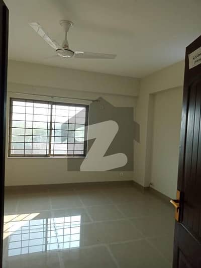 عسکری 10 عسکری,لاہور میں 3 کمروں کا 10 مرلہ فلیٹ 1.25 لاکھ میں کرایہ پر دستیاب ہے۔