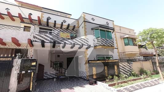 Main Double Road House For Sale In Rs. 22000000/-