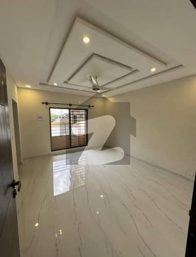 Three Bed DD Available For Rent In Shahide Millat Ocean Shamsi Building Lift Car Parking Stand By Generator Furnish Apartment