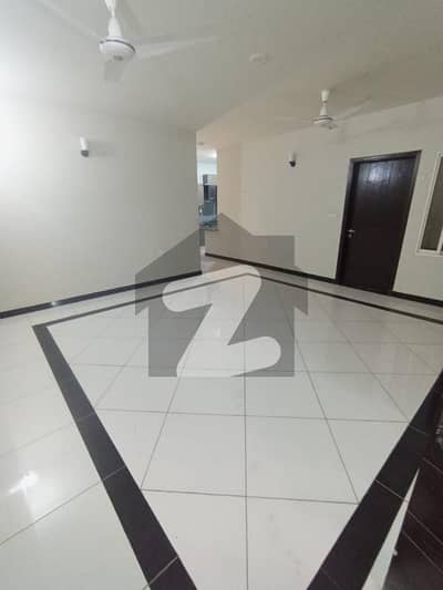 4 Bed DD Available For Bangalore 500 Yards Garden Available With Roof 3car Parking