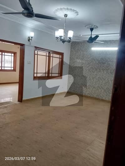 ڈی ایچ اے فیز 2 ایکسٹینشن ڈی ایچ اے ڈیفینس,کراچی میں 2 کمروں کا 4 مرلہ فلیٹ 65.0 ہزار میں کرایہ پر دستیاب ہے۔