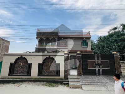 ورسک روڈ پشاور میں 7 کمروں کا 1 کنال مکان 11.0 کروڑ میں برائے فروخت۔