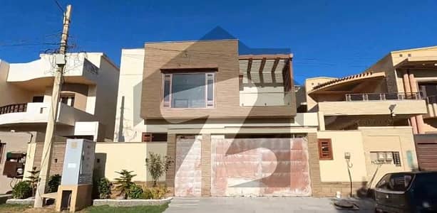 500 Square Yards House Is Available For Sale In DHA Phase 8