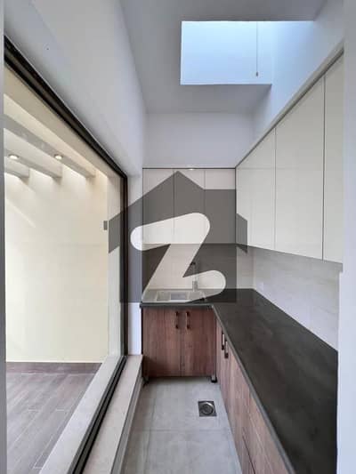 Get A Prime Location 125 Square Yards House For sale In Bahria Town - Precinct 14