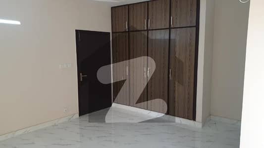 2700 Square Feet Flat For Sale Is Available In Askari 5 - Sector E