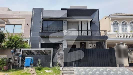 10 Marla Brand New Luxury House for Sale in Woods Block Paragon City Lahore Near Airport | 5 Bed Modern House Rs. 51000000