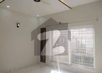 Single Storey 5 Marla House Available In Bahria Town Phase 8 - Block F For Rent